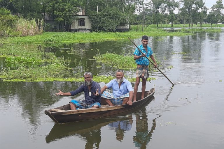 নোয়াখালীতে উন্নতি হচ্ছে বন্যা পরিস্থিতি, এখনো শত শত পরিবার পানিবন্দি