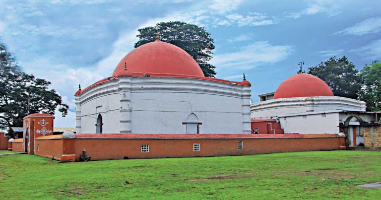 ধর্মীয় জ্ঞানচর্চায় সুফি সাধকদের বহুমুখী অবদান