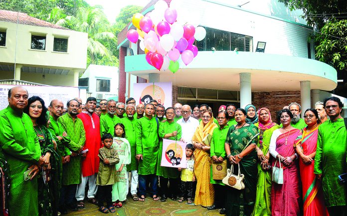 শিশুদের আনন্দকে ধারণ করে সাহিত্য রচনা করতে হবে