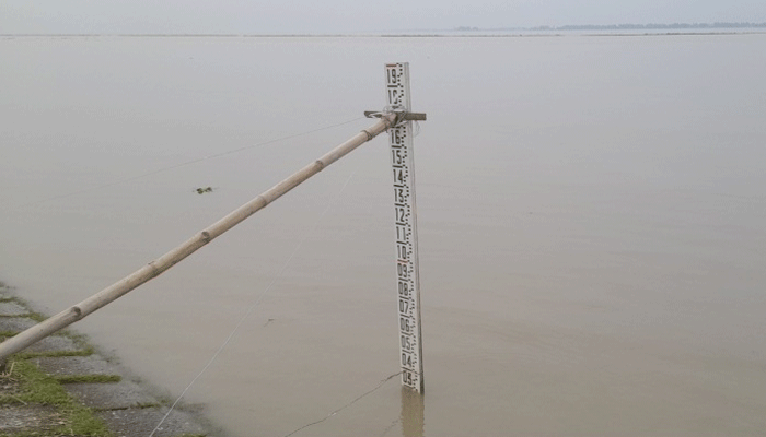 সিরাজগঞ্জে দ্রুত বাড়ছে যমুনার পানি